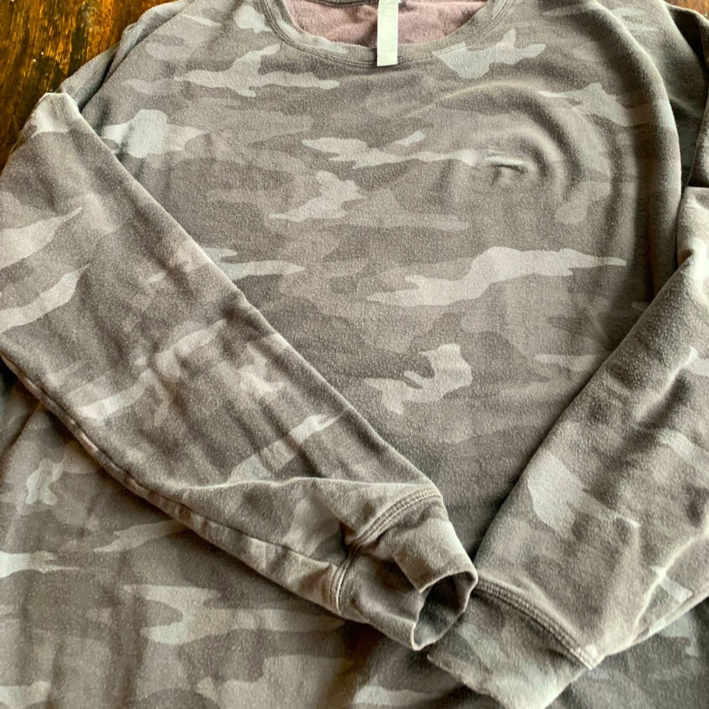 Reposh! Athleta camo sweatshirt size L.